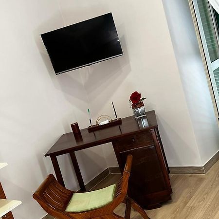 A Casa E Mamma' Apartment Napoli Ngoại thất bức ảnh