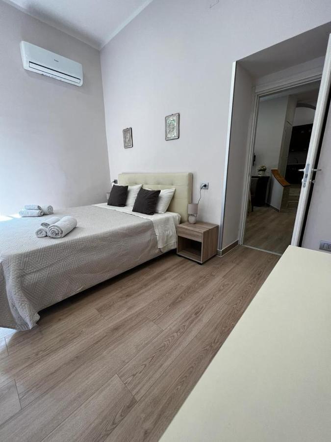 A Casa E Mamma' Apartment Napoli Ngoại thất bức ảnh