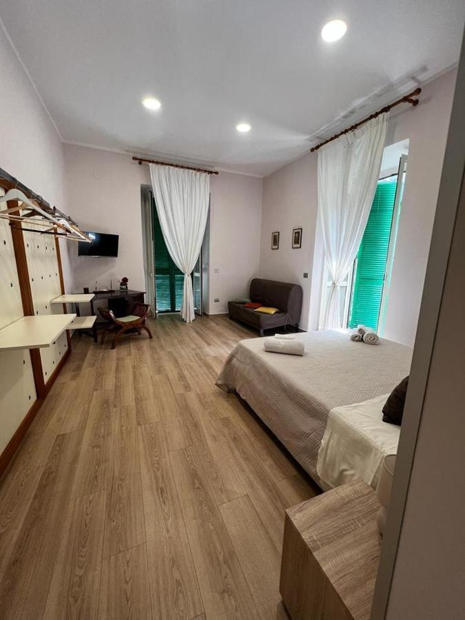 A Casa E Mamma' Apartment Napoli Ngoại thất bức ảnh